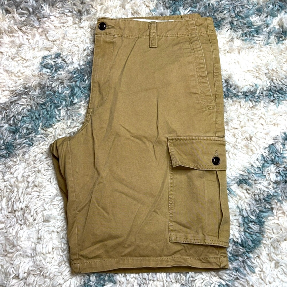 👖Levi’s Dockers Cargo Shorts ~ Camel